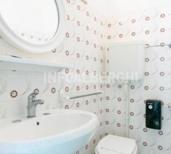 Hotel Silvana Beach Rimini Buitenkant foto